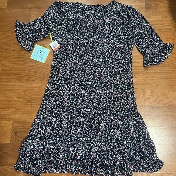 CECE Woman’s V - neck  pull on Vibrant blooms Midi dress - Picture 2 of 16